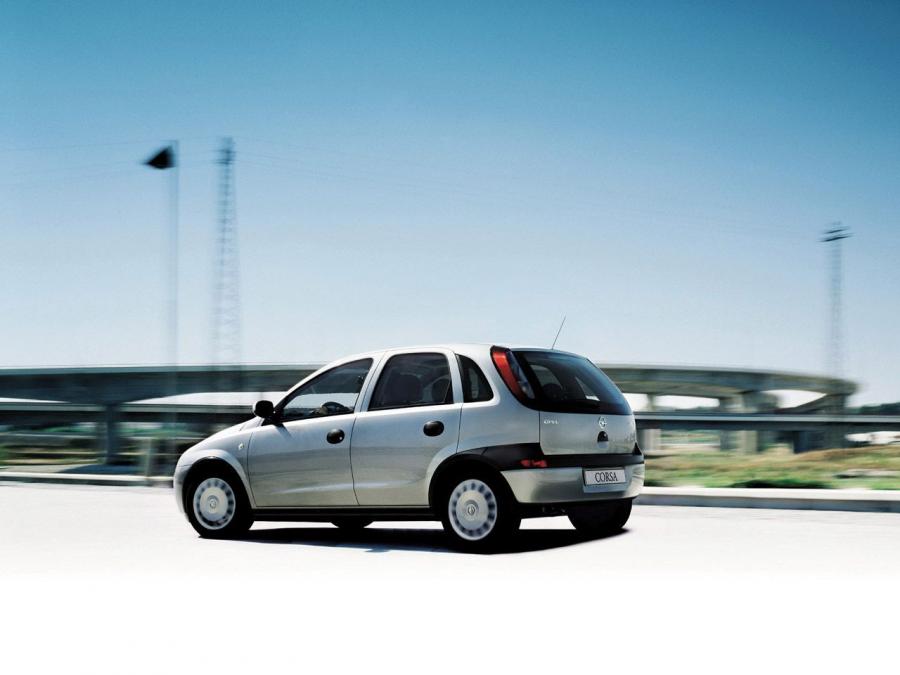  Opel Corsa 5-Door 2000 года  (фото 3 из 20)